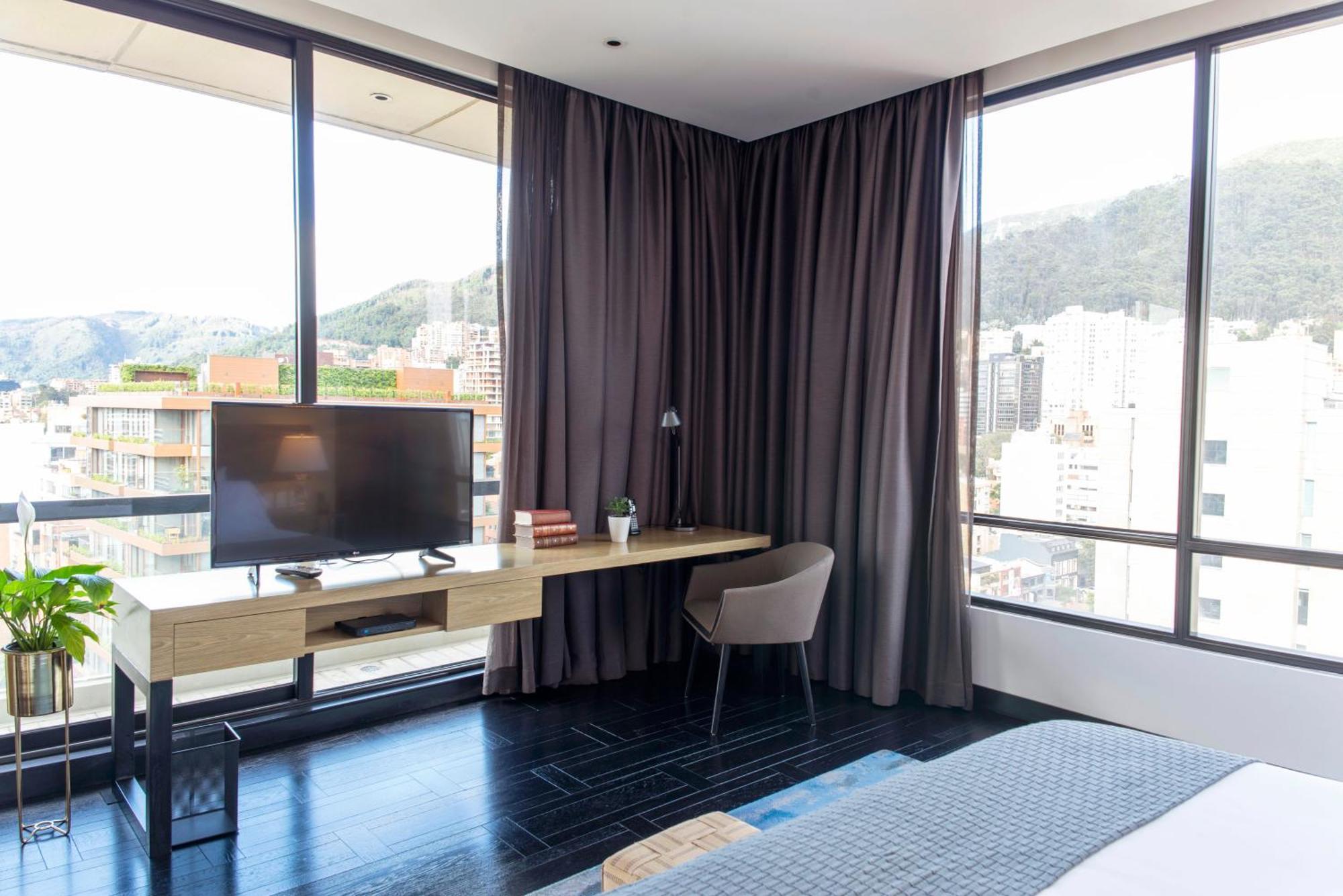 8010 Urban Living- Luxury Home Experience Bogotá Eksteriør bilde